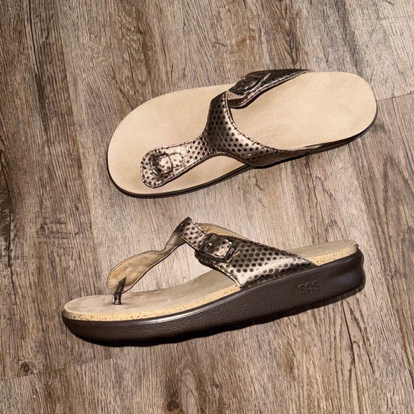 SAS • Sanibel T-Strap Sandals - Picture 11 of 11